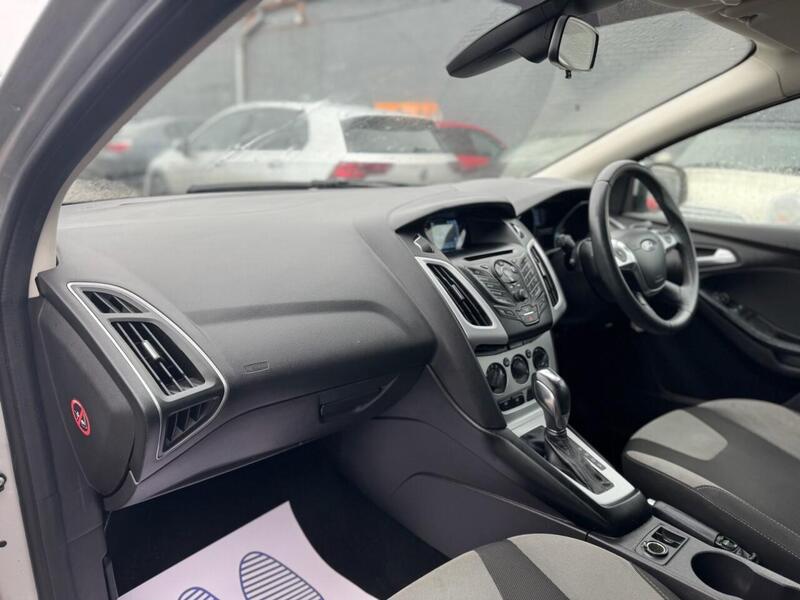 FORD FOCUS FOCUS 1.6L ZETEC 5d AUTO 124 BHP 12 MONTHS MOT - JUST SERVICED - U890