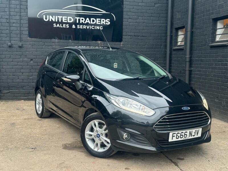 FORD FIESTA FIESTA 1.6L ZETEC 5d AUTO 104 BHP SERVICE HISTORY - 12 MONTHS MOT - U892
