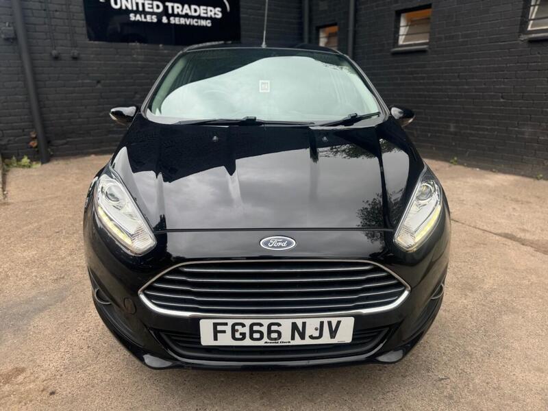 FORD FIESTA FIESTA 1.6L ZETEC 5d AUTO 104 BHP SERVICE HISTORY - 12 MONTHS MOT - U892