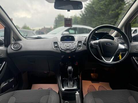 FORD FIESTA FIESTA 1.6L ZETEC 5d AUTO 104 BHP SERVICE HISTORY - 12 MONTHS MOT - U892