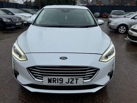 FORD FOCUS FOCUS 1.0T EcoBoost Zetec Hatchback 5dr Petrol Auto Euro 6 (s/s) (125 ps) FULL SERVICE HISTORY - 12 - U897