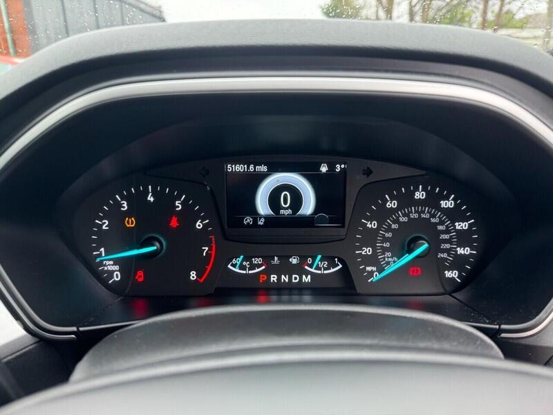 FORD FOCUS FOCUS 1.0T EcoBoost Zetec Hatchback 5dr Petrol Auto Euro 6 (s/s) (125 ps) FULL SERVICE HISTORY - 12 - U897