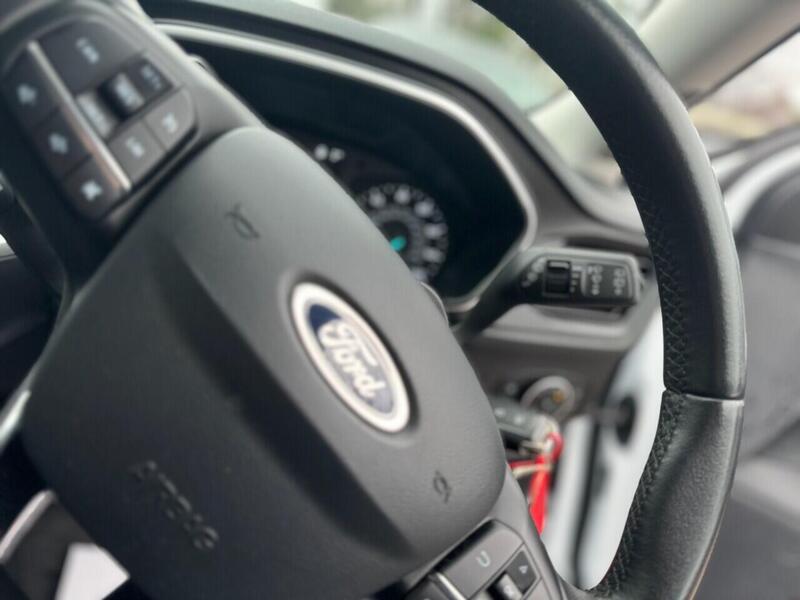 FORD FOCUS FOCUS 1.0T EcoBoost Zetec Hatchback 5dr Petrol Auto Euro 6 (s/s) (125 ps) FULL SERVICE HISTORY - 12 - U897