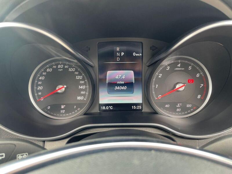 MERCEDES-BENZ GLC GLC 2.0 GLC250 AMG Night Edition (Premium Plus) SUV 5dr Petrol G-Tronic+ 4MATIC Euro 6 (s/s) (211 - U902