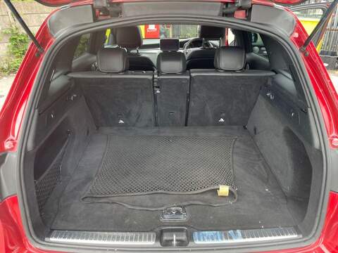 MERCEDES-BENZ GLC GLC 2.0 GLC250 AMG Night Edition (Premium Plus) SUV 5dr Petrol G-Tronic+ 4MATIC Euro 6 (s/s) (211 - U902