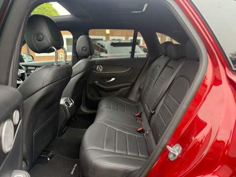 MERCEDES-BENZ GLC GLC 2.0 GLC250 AMG Night Edition (Premium Plus) SUV 5dr Petrol G-Tronic+ 4MATIC Euro 6 (s/s) (211 - U902