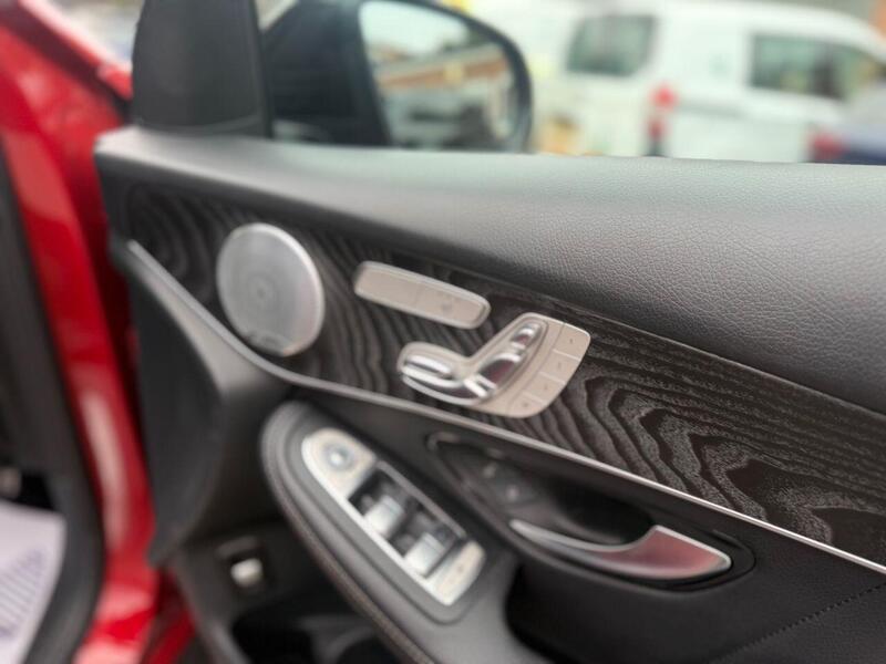 MERCEDES-BENZ GLC GLC 2.0 GLC250 AMG Night Edition (Premium Plus) SUV 5dr Petrol G-Tronic+ 4MATIC Euro 6 (s/s) (211 - U902