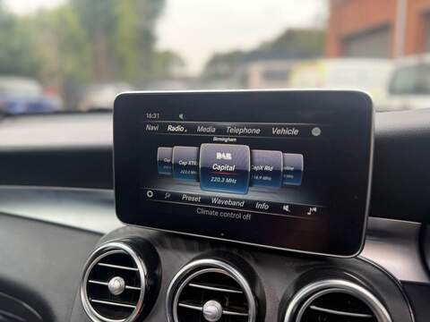 MERCEDES-BENZ GLC GLC 2.0 GLC250 AMG Night Edition (Premium Plus) SUV 5dr Petrol G-Tronic+ 4MATIC Euro 6 (s/s) (211 - U902