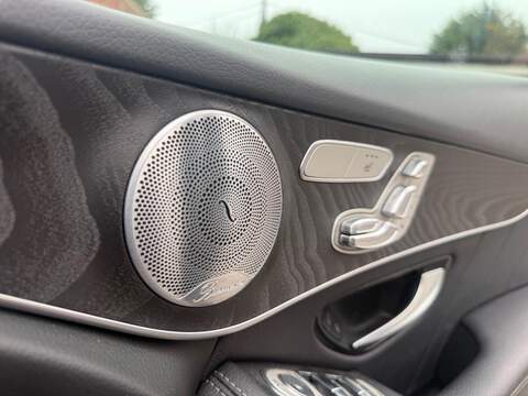 MERCEDES-BENZ GLC GLC 2.0 GLC250 AMG Night Edition (Premium Plus) SUV 5dr Petrol G-Tronic+ 4MATIC Euro 6 (s/s) (211 - U902