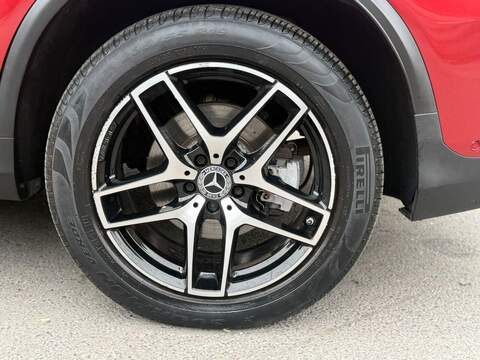 MERCEDES-BENZ GLC GLC 2.0 GLC250 AMG Night Edition (Premium Plus) SUV 5dr Petrol G-Tronic+ 4MATIC Euro 6 (s/s) (211 - U902