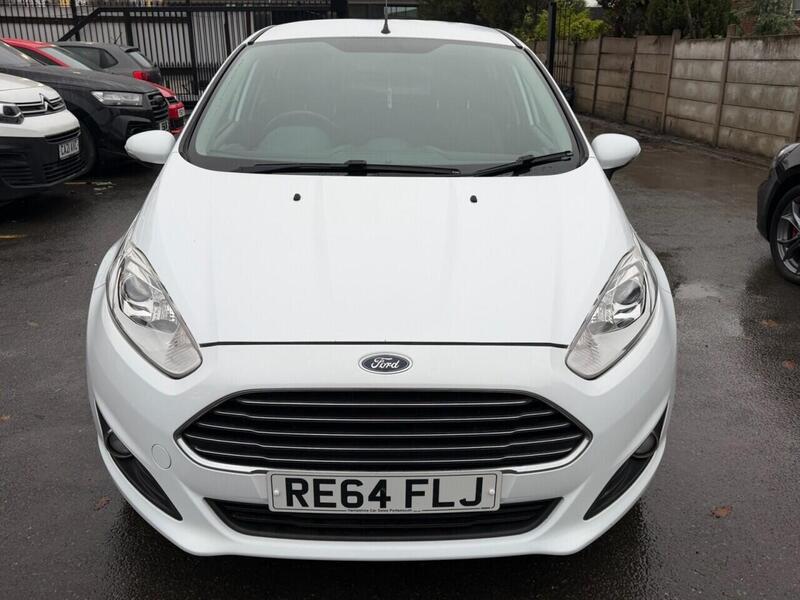 FORD FIESTA FIESTA 1.0T EcoBoost Zetec Hatchback 5dr Petrol Powershift Euro 5 (100 ps) FULL SERVICE HISTORY - 12 - U947