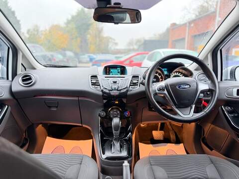 FORD FIESTA FIESTA 1.0T EcoBoost Zetec Hatchback 5dr Petrol Powershift Euro 5 (100 ps) FULL SERVICE HISTORY - 12 - U947
