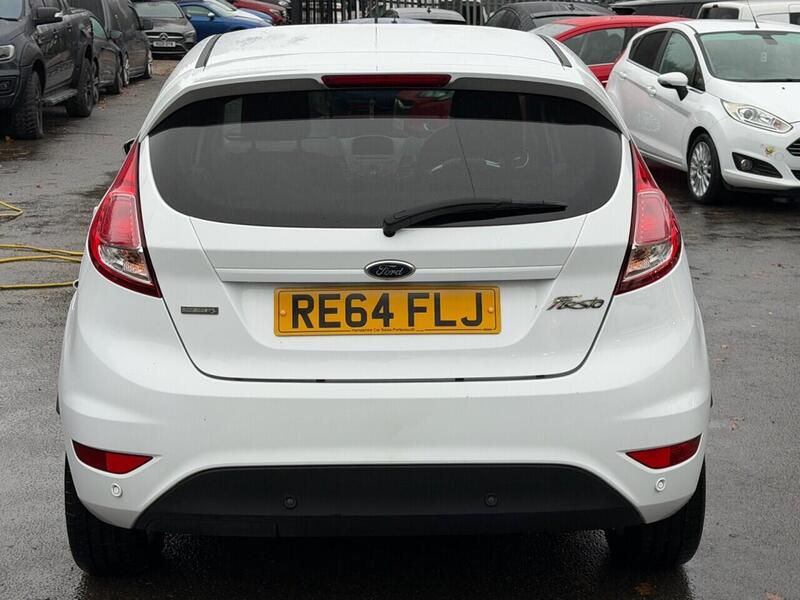 FORD FIESTA FIESTA 1.0T EcoBoost Zetec Hatchback 5dr Petrol Powershift Euro 5 (100 ps) FULL SERVICE HISTORY - 12 - U947