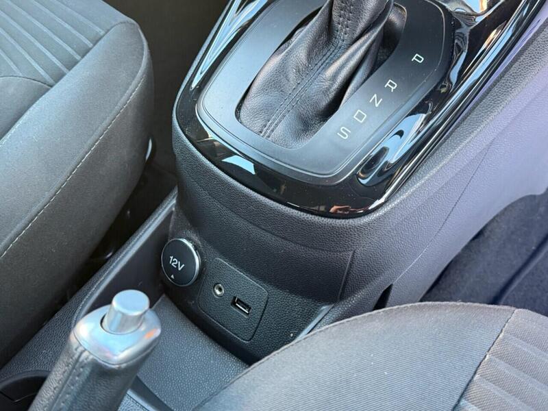 FORD FIESTA FIESTA 1.0T EcoBoost Zetec Hatchback 5dr Petrol Powershift Euro 5 (100 ps) FULL SERVICE HISTORY - 12 - U967