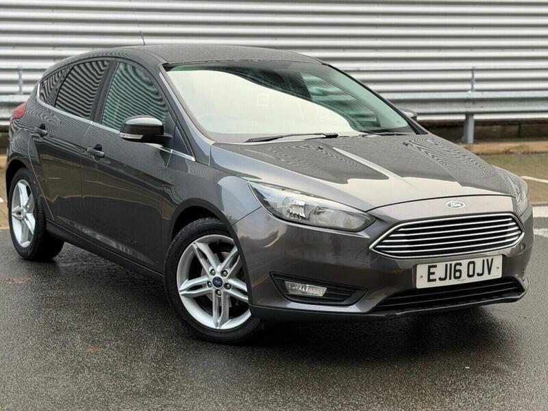 FORD FOCUS FOCUS 1.0T EcoBoost Zetec Hatchback 5dr Petrol Auto Euro 6 (s/s) (125 ps) JUST SERVICED - 12 MONTH - U974