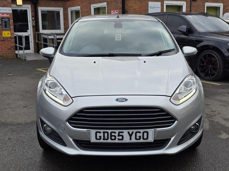 FORD FIESTA FIESTA 1.0T EcoBoost Titanium Hatchback 5dr Petrol Powershift Euro 6 (100 ps) 12 MOT + AUTO + - U983