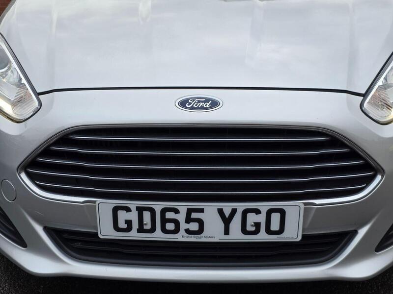 FORD FIESTA FIESTA 1.0T EcoBoost Titanium Hatchback 5dr Petrol Powershift Euro 6 (100 ps) 12 MOT + AUTO + - U983