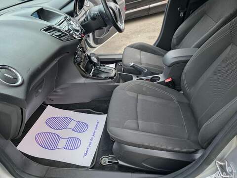 FORD FIESTA FIESTA 1.0T EcoBoost Titanium Hatchback 5dr Petrol Powershift Euro 6 (100 ps) 12 MOT + AUTO + - U983