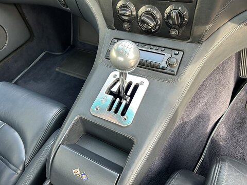 Coupe 5.8 Manual Petrol