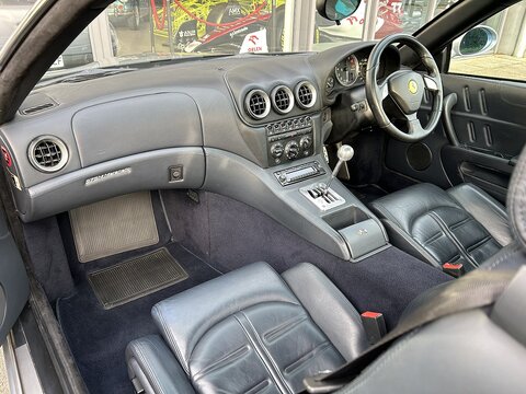 Coupe 5.8 Manual Petrol