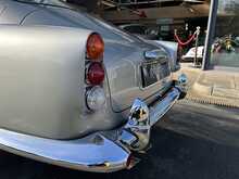 Aston Martin DB5  