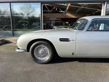 Aston Martin DB5  