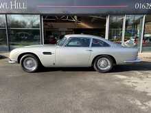 Aston Martin DB5  