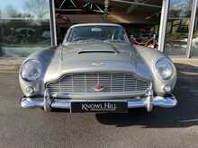 Aston Martin DB5  