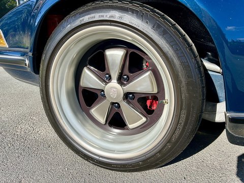  Saloon 3.6 Manual Petrol