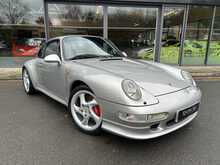 Porsche 911 993 Carrera 4S 