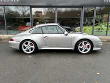 Porsche 911 993 Carrera 4S 