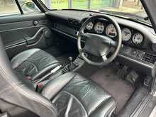 Porsche 911 993 Carrera 4S 