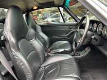 Porsche 911 993 Carrera 4S 