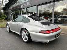 Porsche 911 993 Carrera 4S 