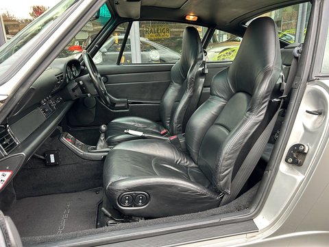 3.6 993 Carrera 4S Coupe 2dr Petrol Manual AWD (301 g/km, 285 bhp)