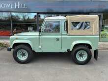 Land Rover 90  