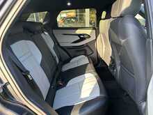 Land Rover Range Rover Evoque P250 MHEV R-Dynamic SE 