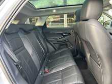 Land Rover Range Rover Evoque P250 MHEV R-Dynamic SE 