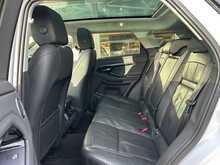 Land Rover Range Rover Evoque P250 MHEV R-Dynamic SE 
