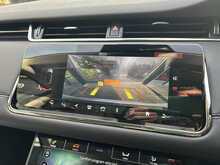 Land Rover Range Rover Evoque P250 MHEV R-Dynamic SE 