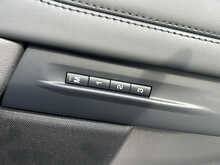 Land Rover Range Rover Evoque P250 MHEV R-Dynamic HSE 