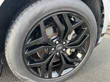 Land Rover Range Rover Evoque P250 MHEV R-Dynamic HSE 