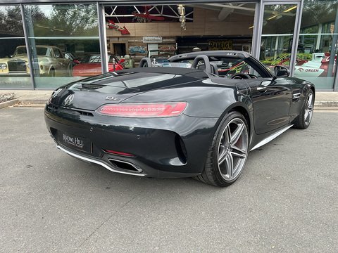 4.0 V8 BiTurbo GPF C Roadster 2dr Petrol SpdS DCT Euro 6 (s/s) (557 ps)