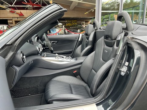 4.0 V8 BiTurbo GPF C Roadster 2dr Petrol SpdS DCT Euro 6 (s/s) (557 ps)