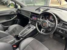 Porsche Macan T V6 GTS 