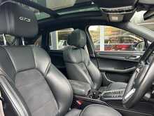 Porsche Macan T V6 GTS 