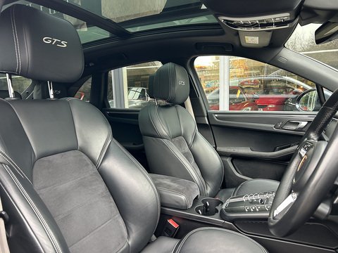 2.9T V6 GTS SUV 5dr Petrol PDK 4WD Euro 6 (s/s) (380 ps)