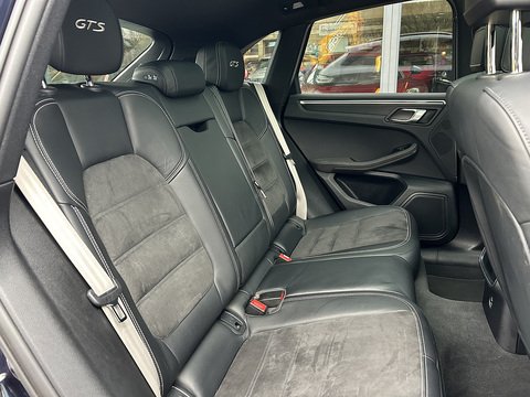 2.9T V6 GTS SUV 5dr Petrol PDK 4WD Euro 6 (s/s) (380 ps)