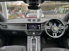 Porsche Macan T V6 GTS 