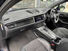 Porsche Macan T V6 GTS 